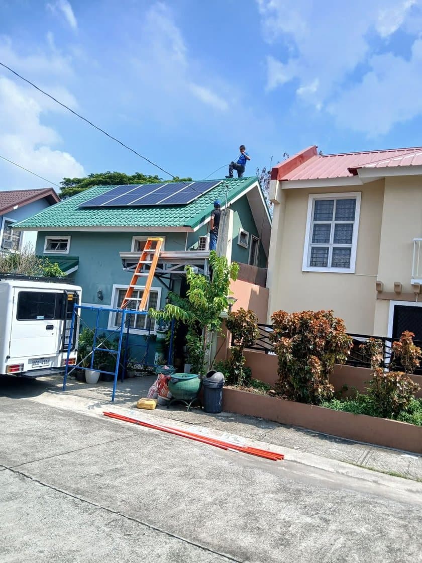 VITECH SOLAR crew installing a residential solar system